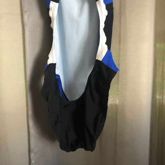 Nike One Piece Color Block Logo Swimsuit - Picture 6 of 9